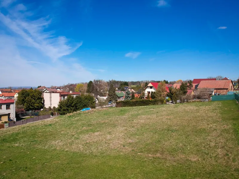 Stavební pozemek 1 161 m²